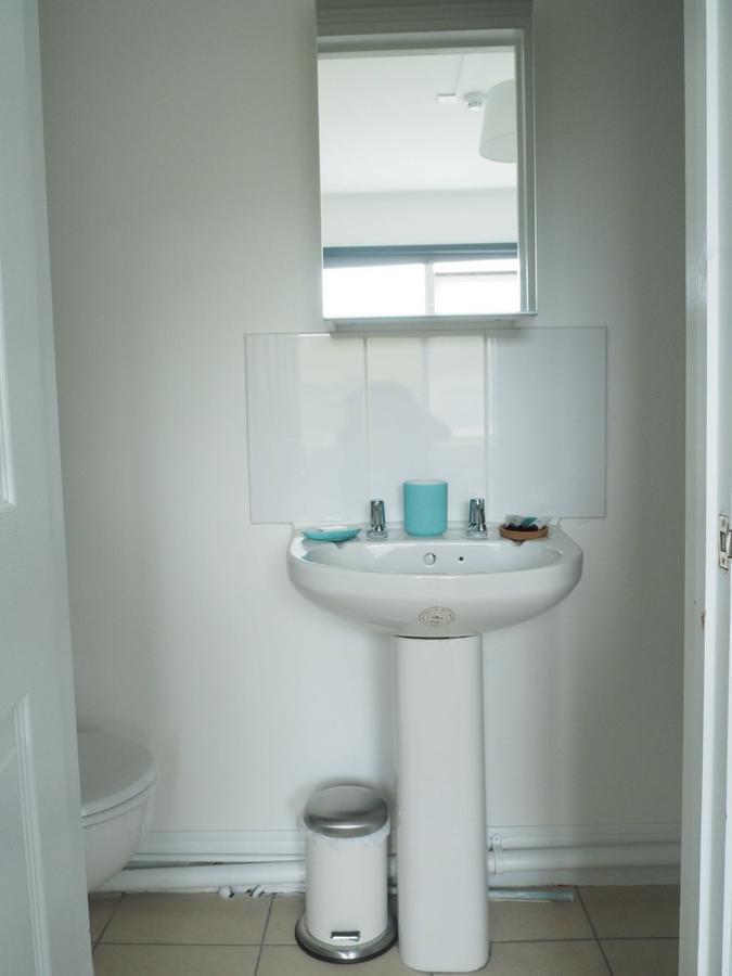 Wax, Watergate Hotel New Quay Екстериор снимка