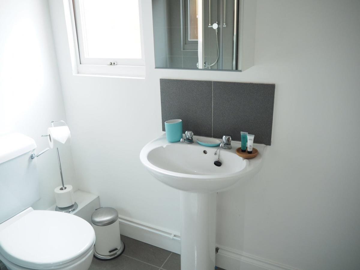 Wax, Watergate Hotel New Quay Екстериор снимка