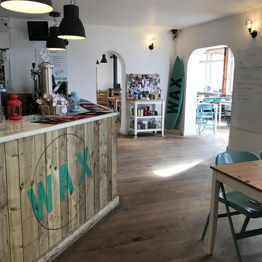 Wax, Watergate Hotel New Quay Екстериор снимка